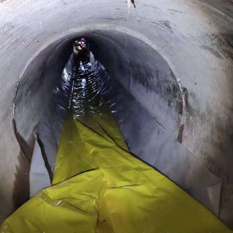 盘龙管道紫外光固化修复